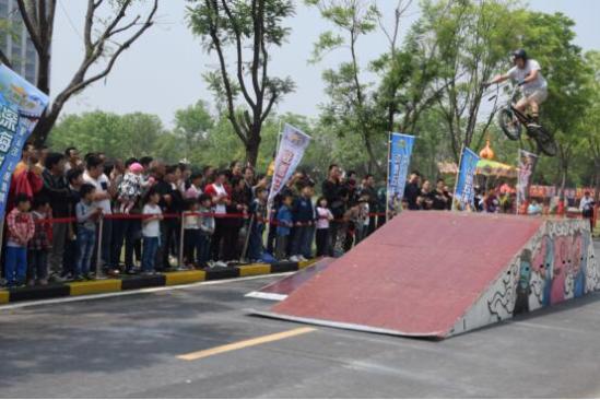 让命运共同体理念照亮未来_时事政治_中公教育网:ag亚娱官网(图2) AG亚娱集团