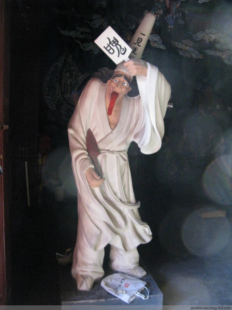 巴菲特再投传统媒体 这波操作有靓点_ag亚娱官网