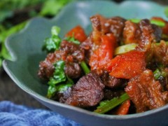 粤港澳三地艺术家深圳湾畔唱出浓浓爱国情|ag亚娱官网