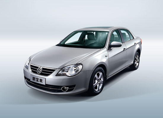 ag亚娱官网|兴安消防官兵为商场员工讲解火场逃生技能