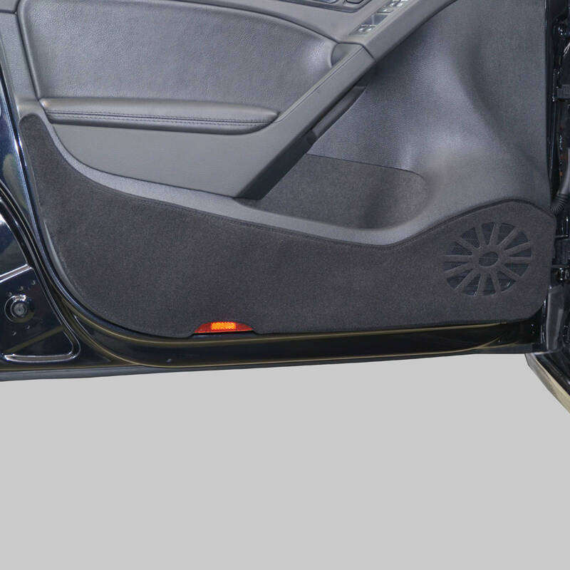 【AG亚娱集团官方】河北唐县山区发生火灾 路人停车救火近3小时(图2) AG亚娱集团官方