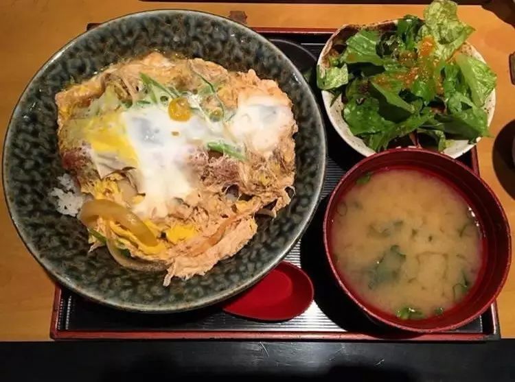 AG亚娱集团-上海民警帮离家七年精神病人找到家人(图2) AG亚娱集团官方