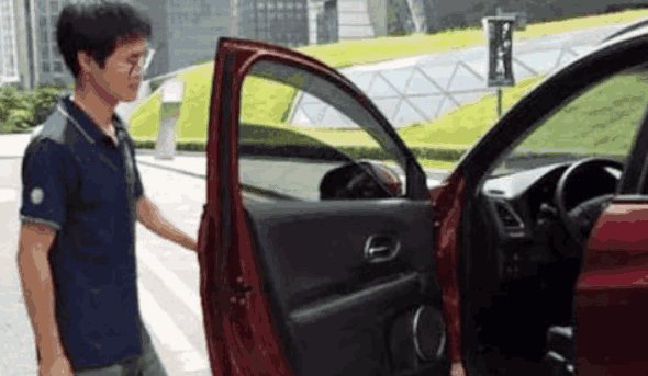 “AG亚娱集团官方”
宣传正能量是我的责任和义务