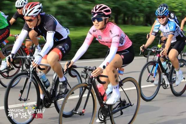 AG亚娱集团-
给力!视听海南等媒体点赞儋州市融媒体中心获全国“报道创新奖”!(图7) ag亚娱官网